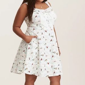 DISNEY BAMBI LACE INSET DRESS Torrid sz 20